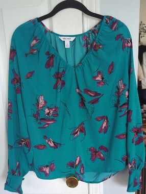 Nine West Teal Floral V-Neck Long-Sleeve Blouse